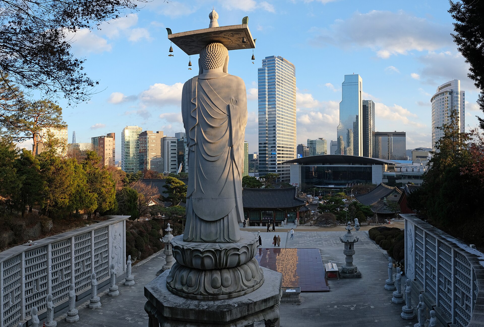 Cityscape of Seoul's Gangnam District seen from Bongeunsa Buddhist temple.